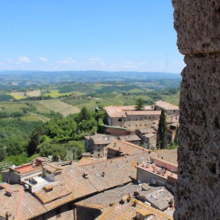 Torre Salvucci Maggiore Medieval Tower Experience Σαν Τζιμινιάνο Εξωτερικό φωτογραφία