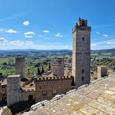 Torre Salvucci Maggiore Medieval Tower Experience Σαν Τζιμινιάνο Εξωτερικό φωτογραφία